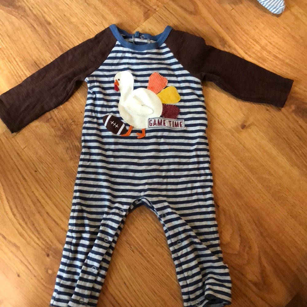 Mud pie 6-9 mo thanksgiving